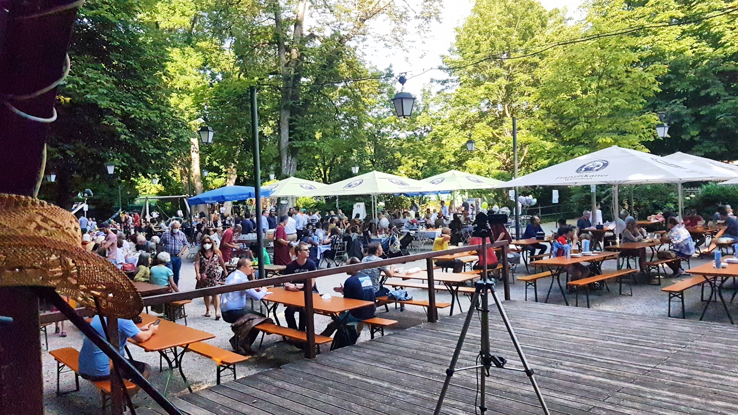 Biergartenstimmung Publikum Hirschau